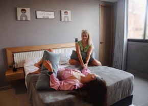 Chic and Cozy Stadio Suite Rosa Negra
